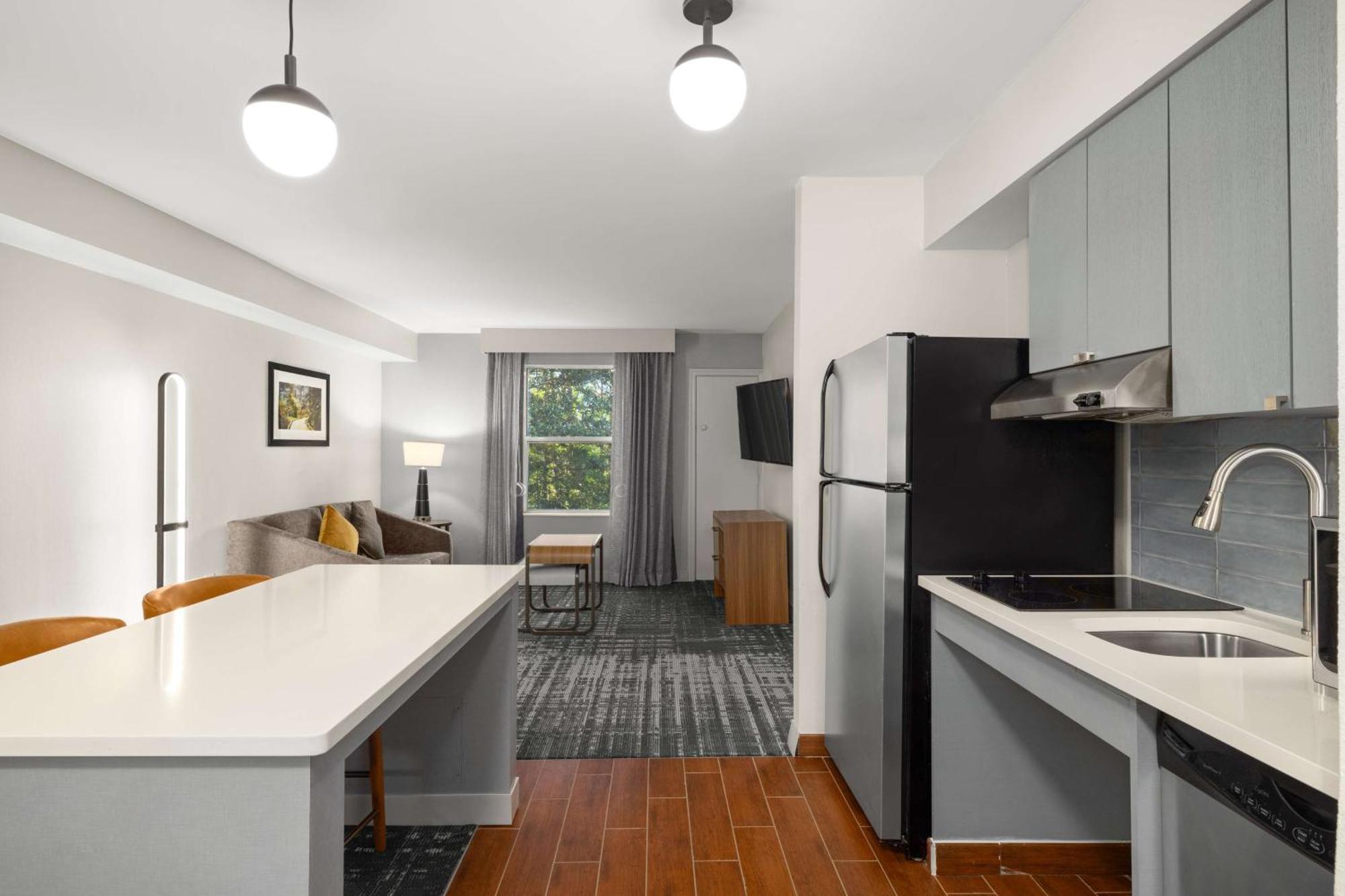 Homewood Suites By Hilton Atlanta-Alpharetta Exterior photo